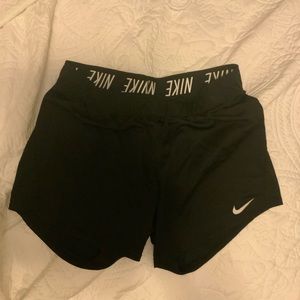 Nike black medium shorts